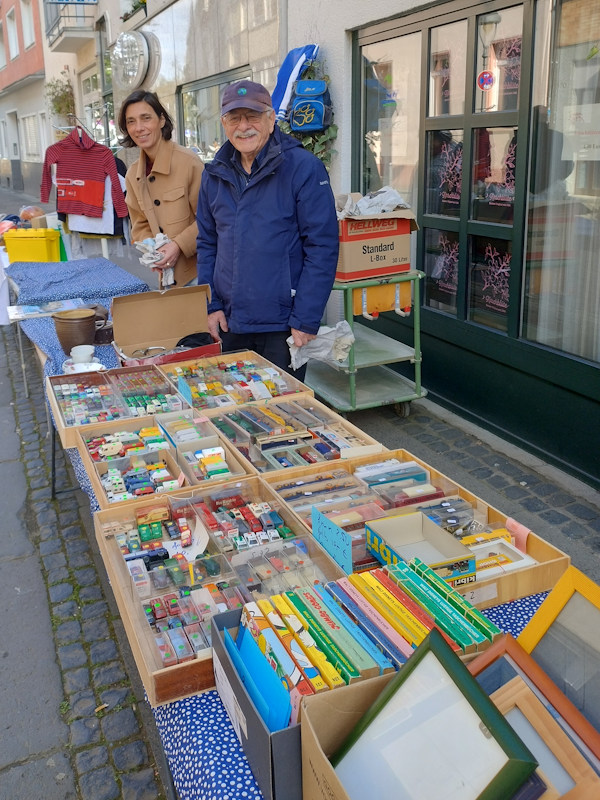 Kirschblüte Bonn Haustürflohmarkt 11.04.2026
